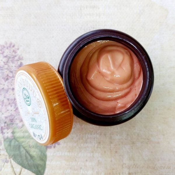 Sayf Jadid "Fresh Summer" Moisturizing Cashmere BB Gel with Snail, 50 ml Sayf Jadid "Fresh Summer" Moisturizing Cashmere BB Gel with Snail, 50 ml